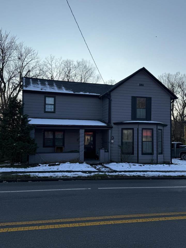 214 Stanford Road - Photo 1