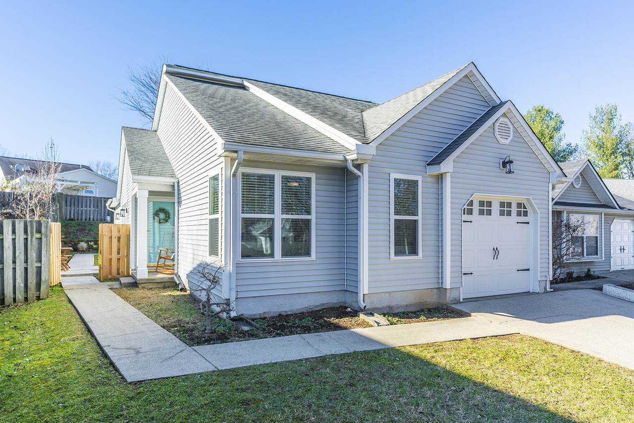 4213 Kensington Garden Court - Photo 1