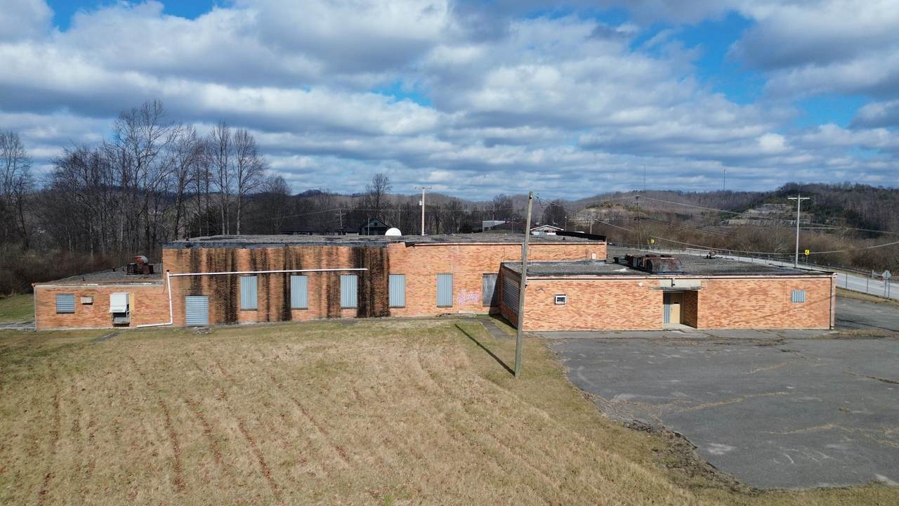 717 Liberty Road - Photo 1