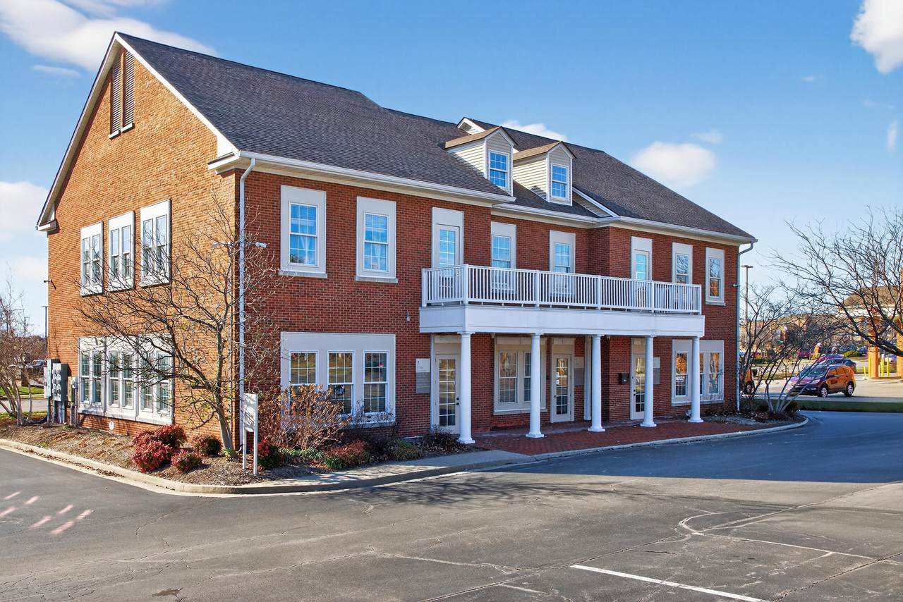 1716 Sharkey Way - Photo 1