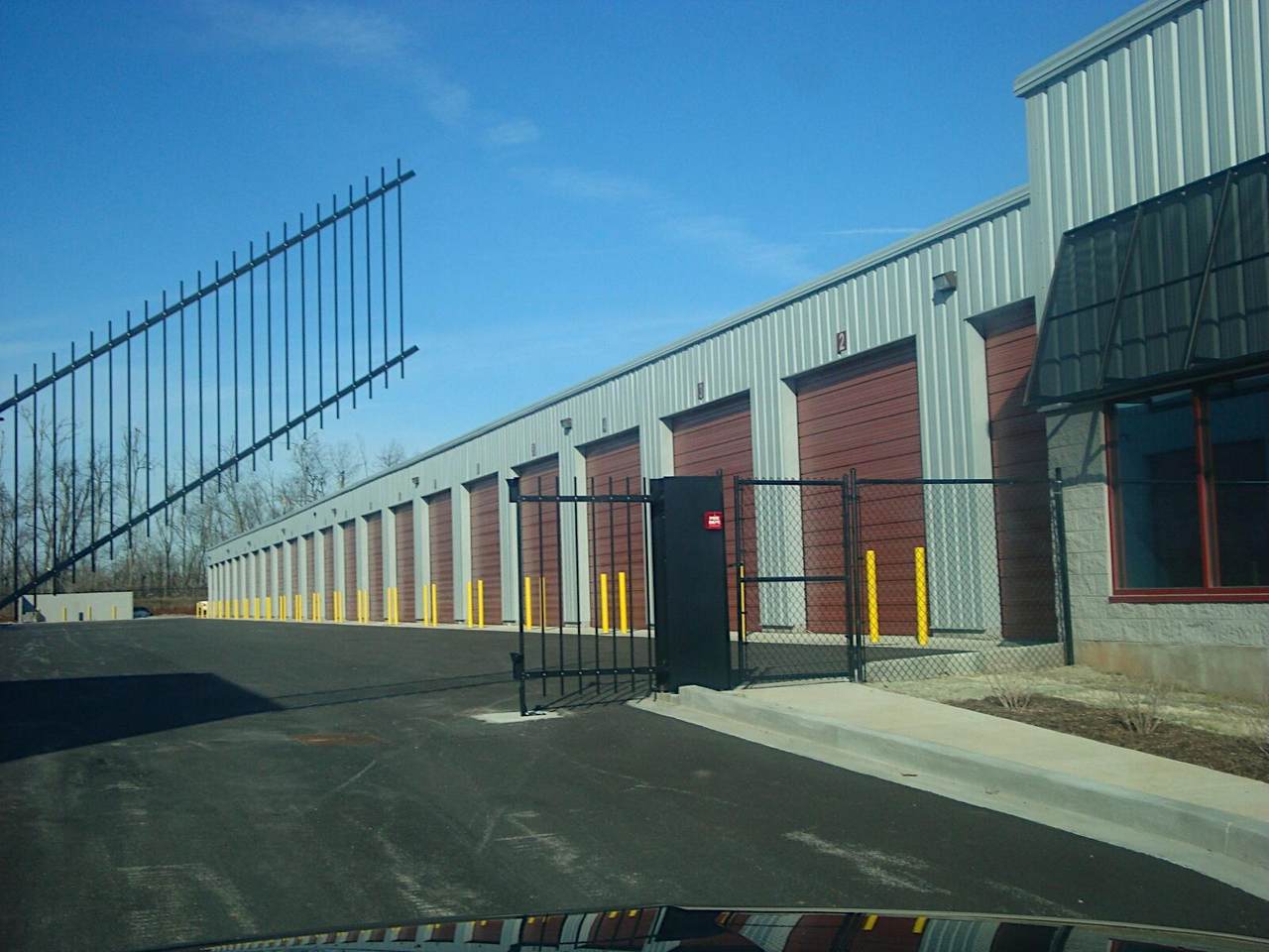 1070 Elizabeth Street - Photo 1