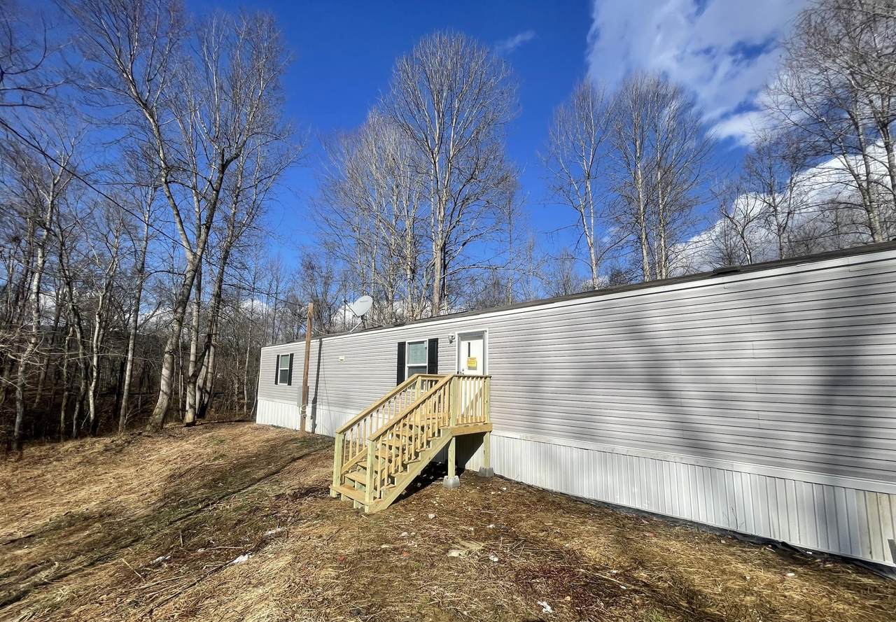 1756 Hwy 904 - Photo 1