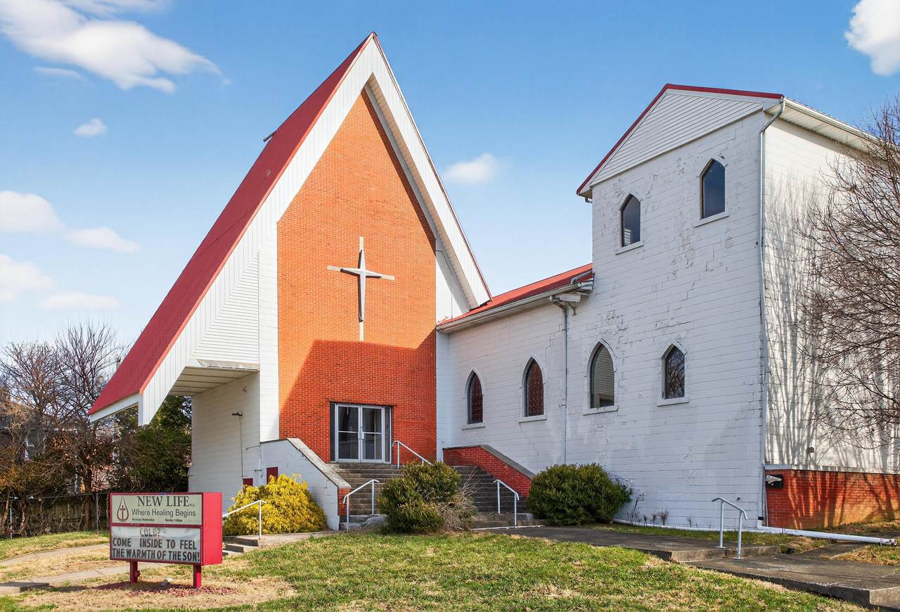 205 Otter Street - Photo 1