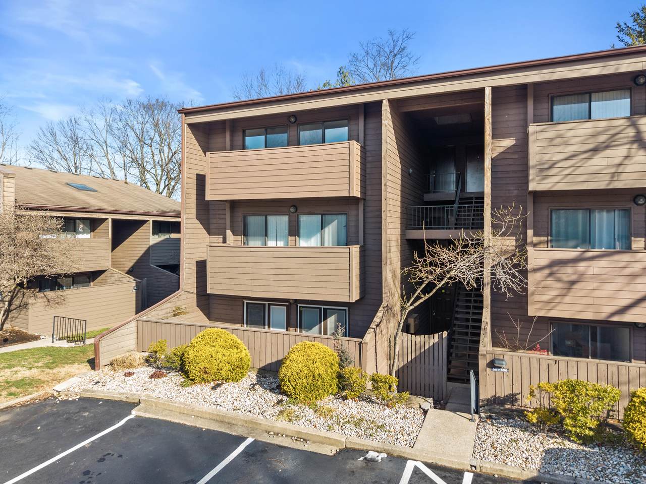 750 Shaker Drive - Photo 1