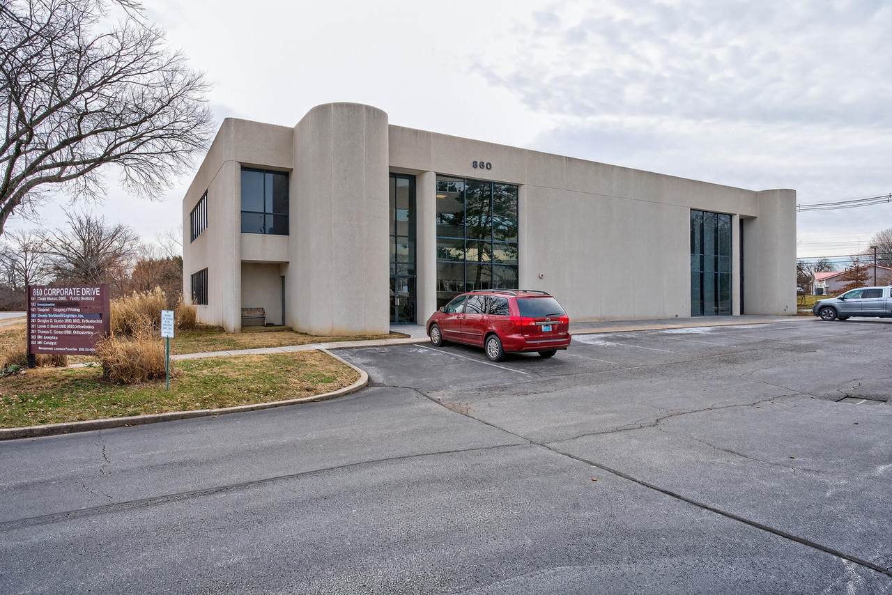860 Corporate Drive - Photo 1