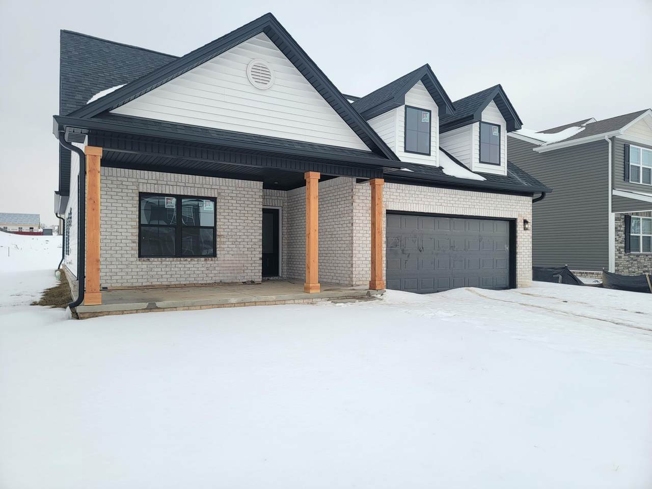 181 Watercrest Way - Photo 1