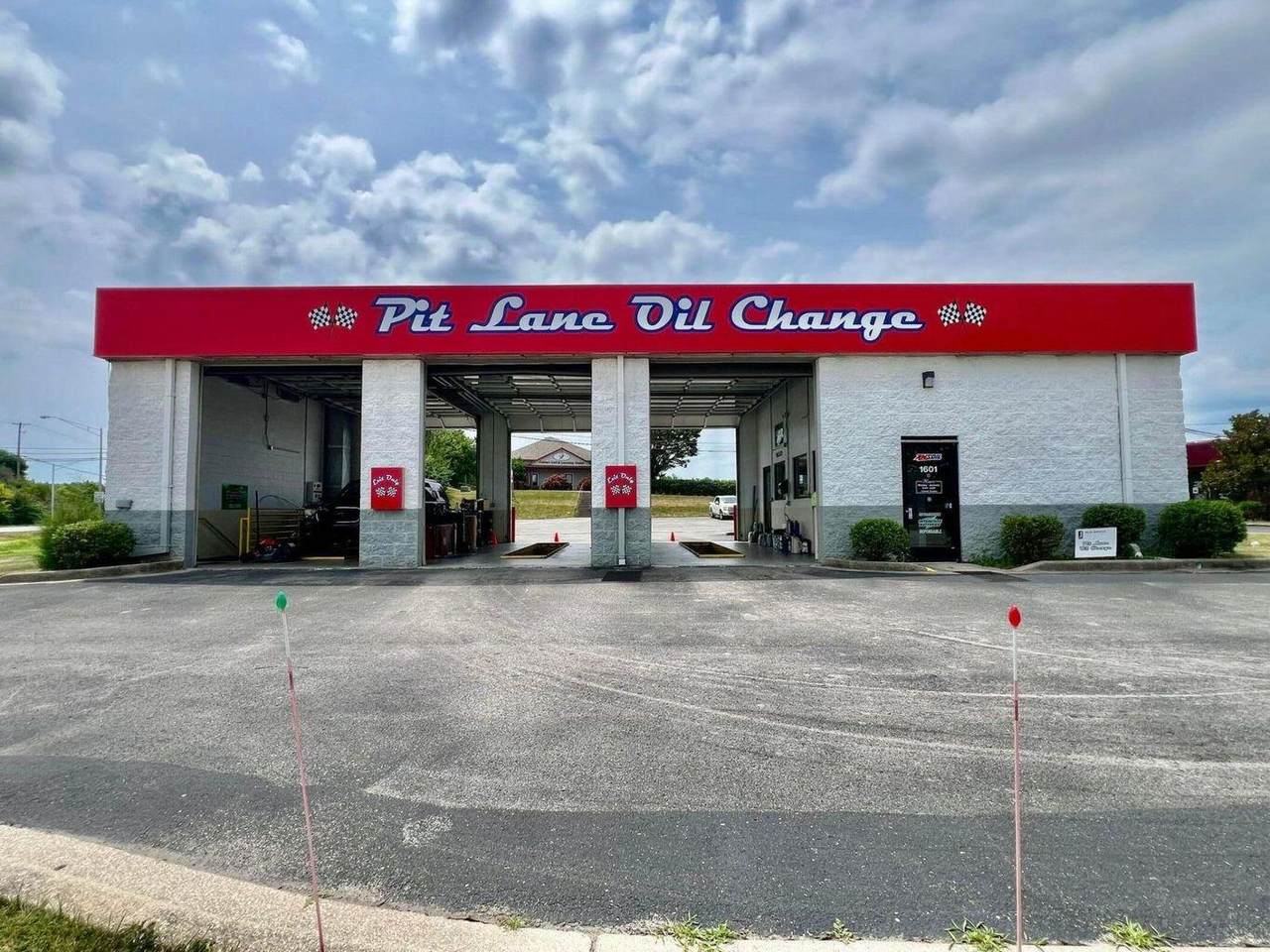 1601 Foxhaven Drive - Photo 1