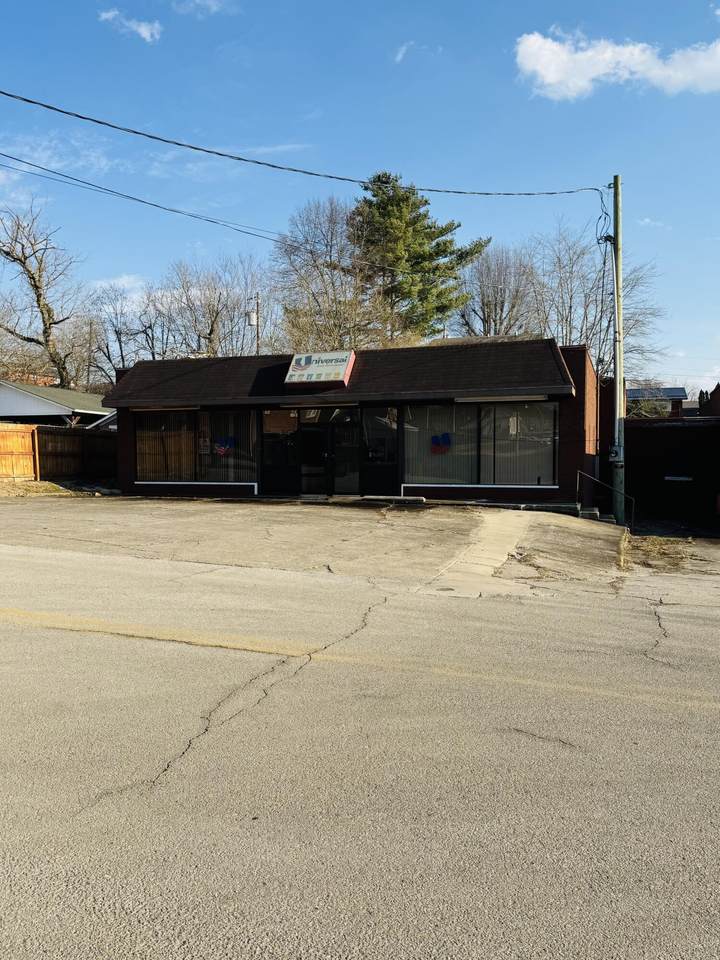 426 4th Street - Photo 1