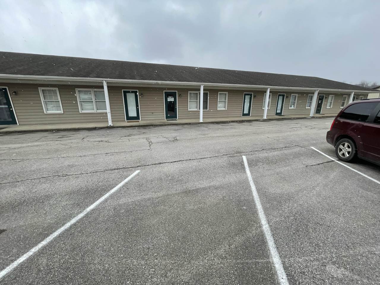 301 United Court - Photo 1