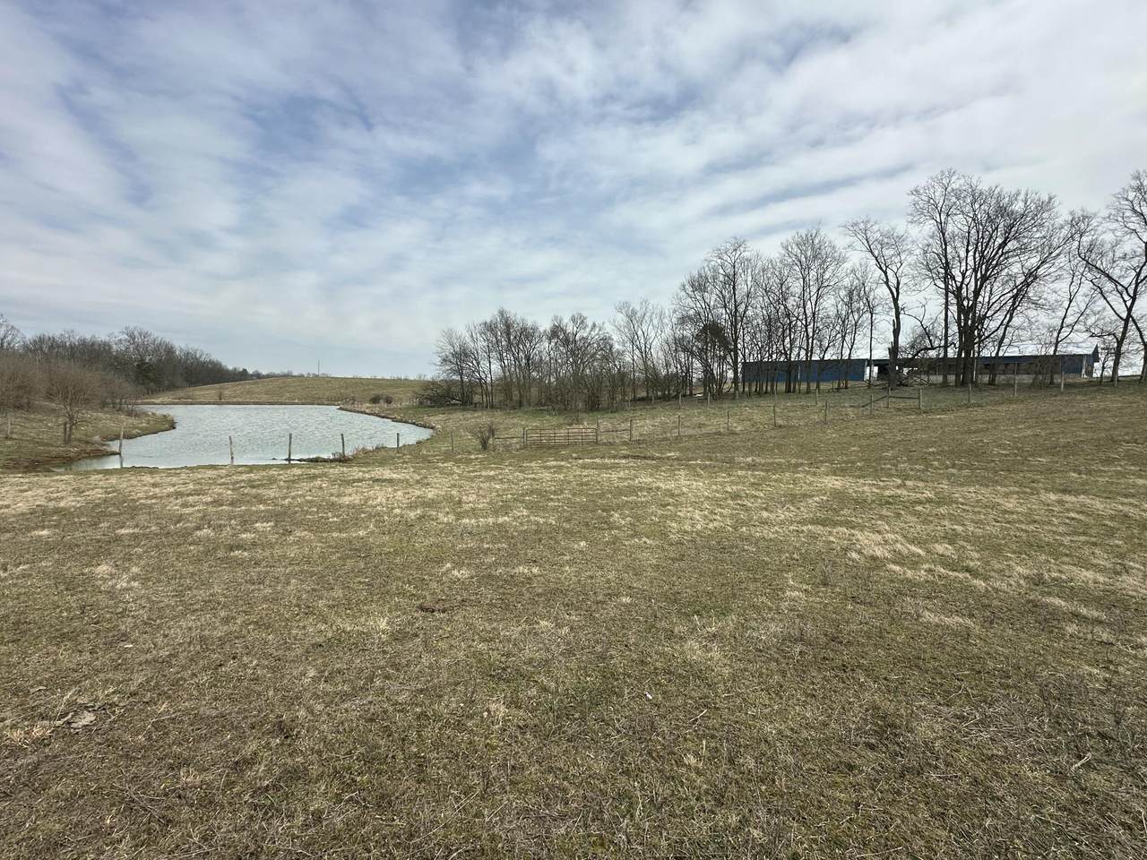 3887 Kentucky Hwy 32 W - Photo 1