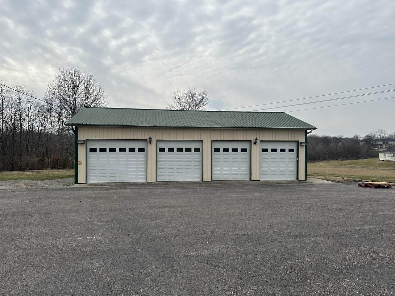 1121 Stanford Road - Photo 1