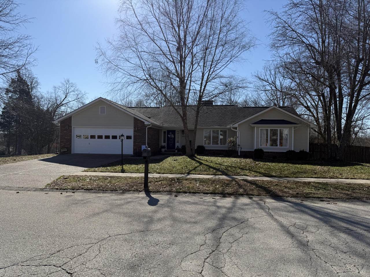 945 Stoney Creek Drive - Photo 1