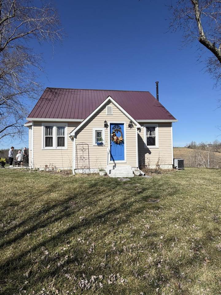 1188 Fairview Road - Photo 1