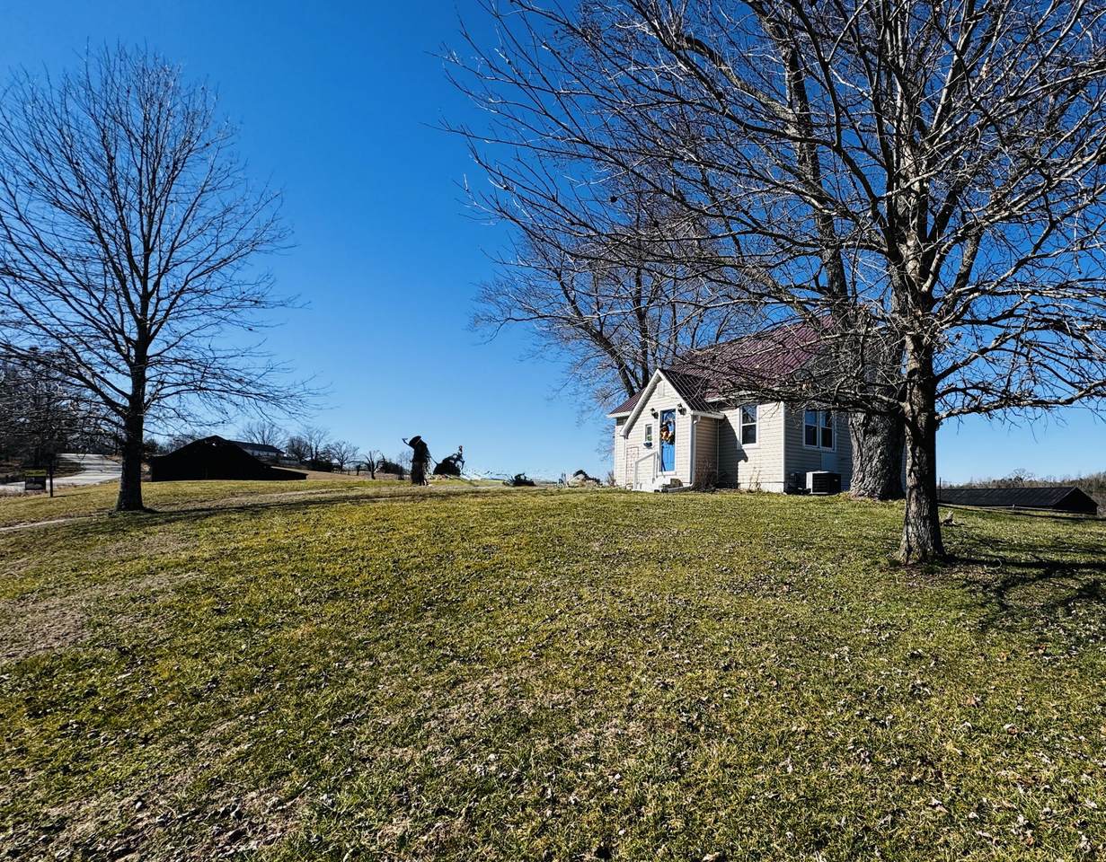 https://bt-photos.global.ssl.fastly.net/lexington/1280_boomver_1_20260301012256080490000000-2.jpg