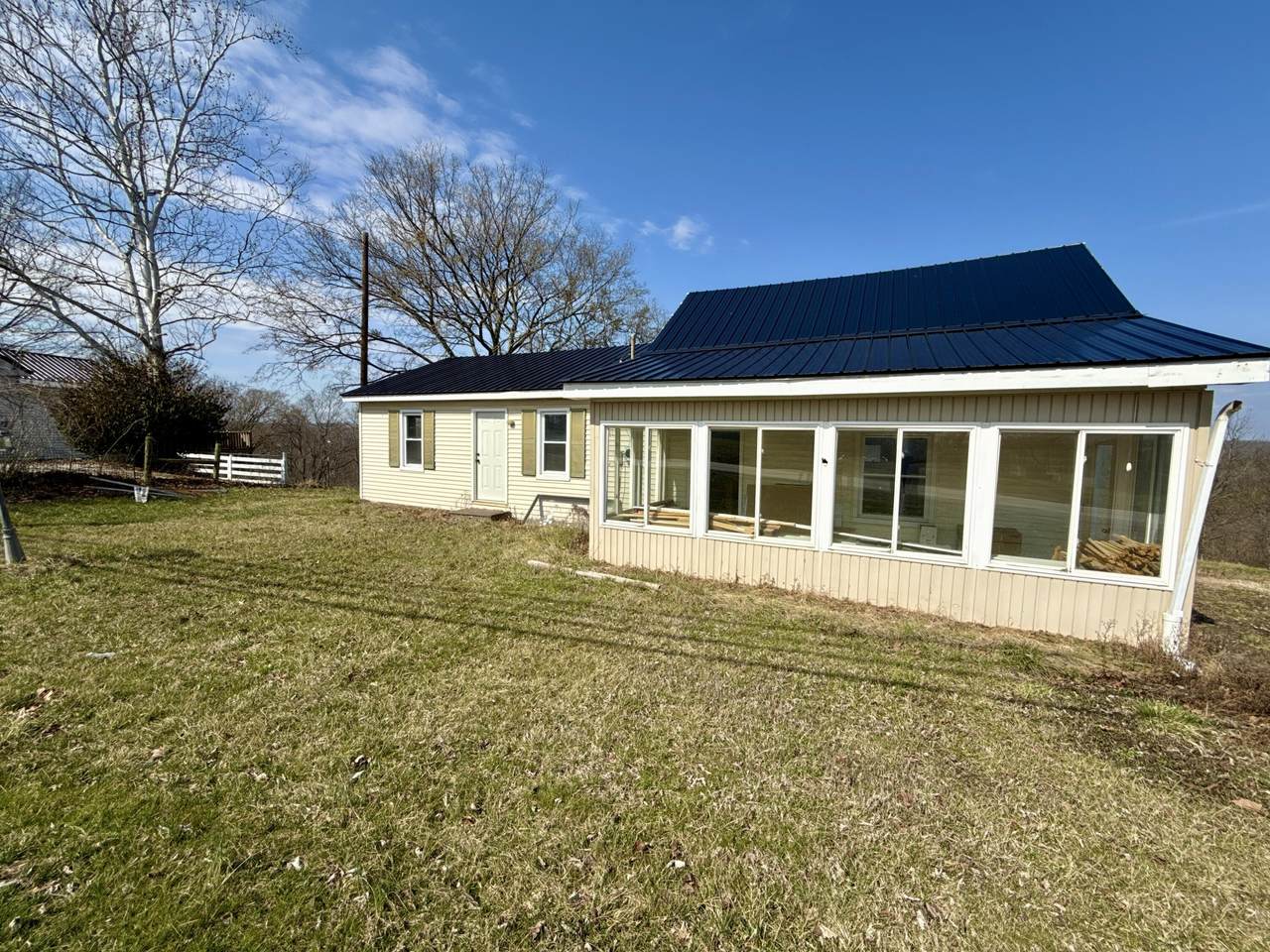 636 Highway 60 - Photo 1