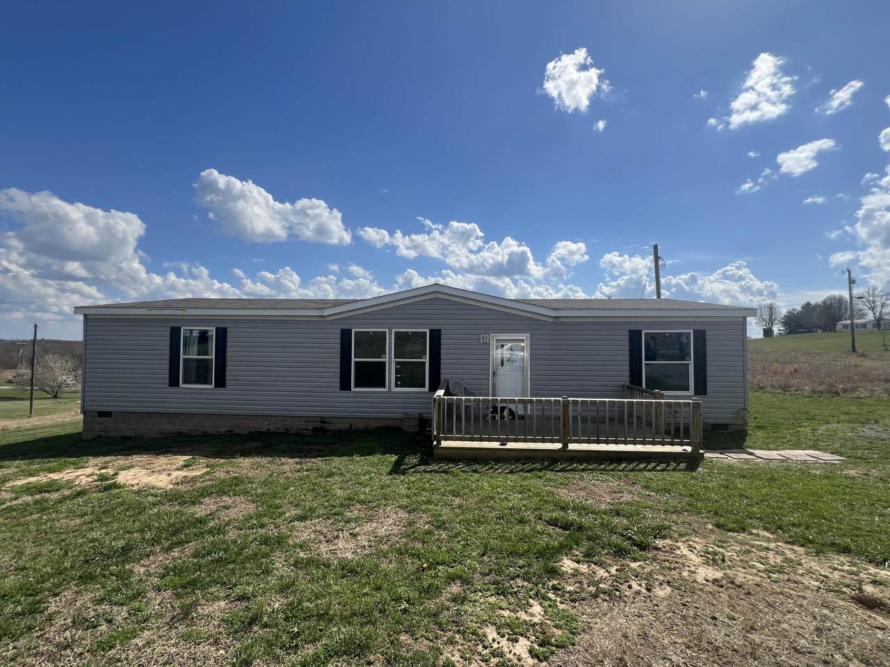 131 Lawless Lane - Photo 1