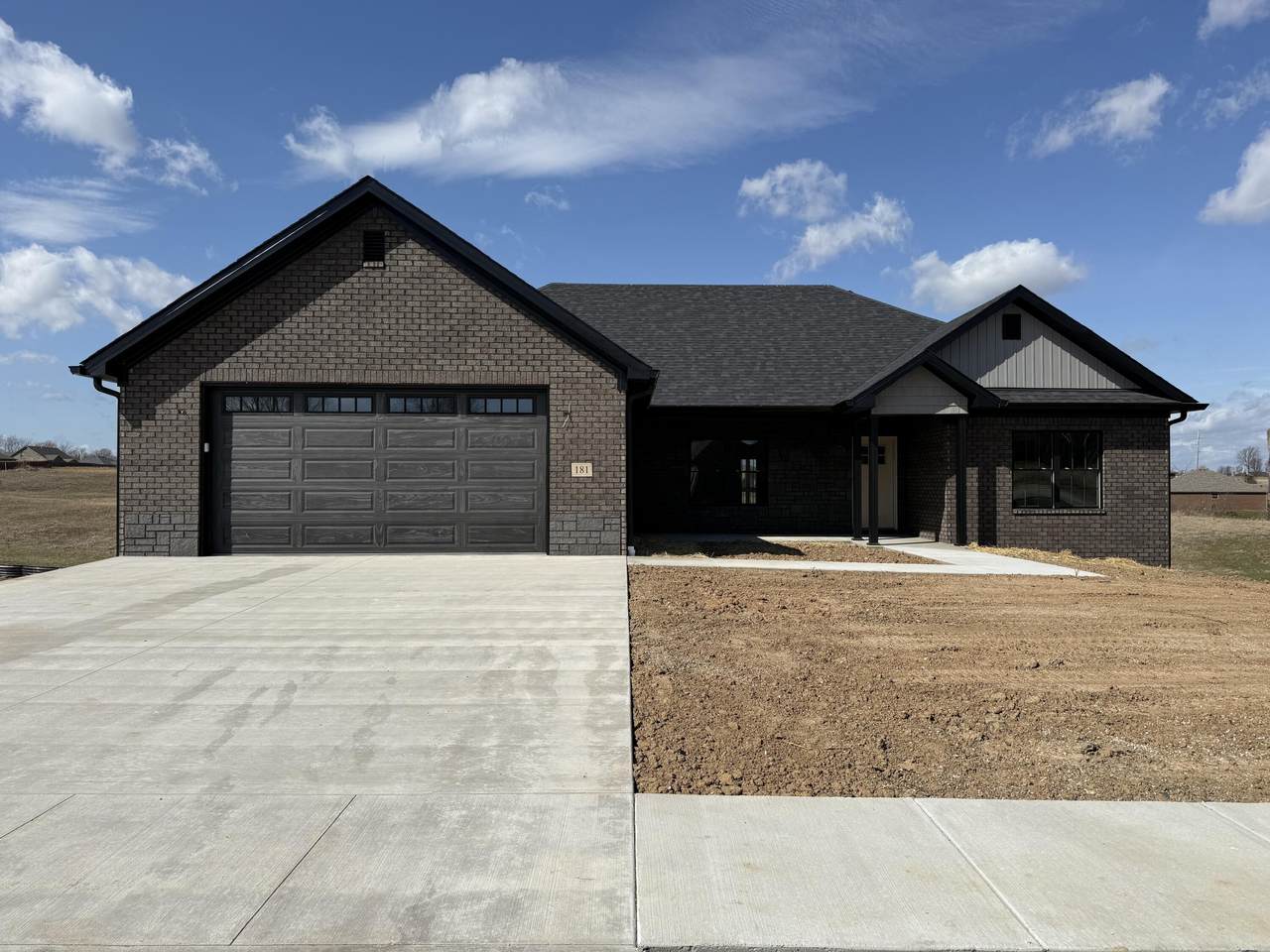 181 Central Park Avenue - Photo 1