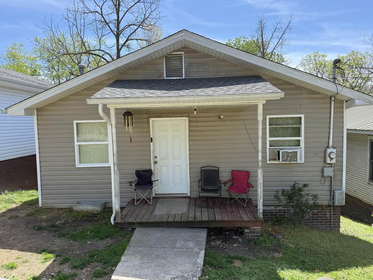413 15th Street - Photo 1