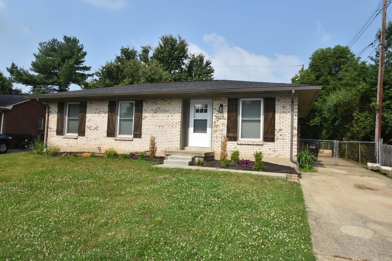 3805 Wedgewood Court - Photo 1