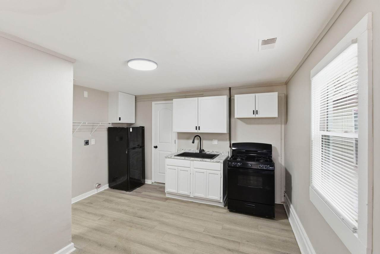 0308 7th Street - Photo 1