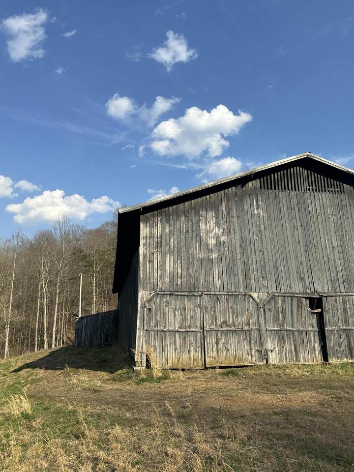 https://bt-photos.global.ssl.fastly.net/lexington/1280_boomver_1_20260322230440909398000000-2.jpg
