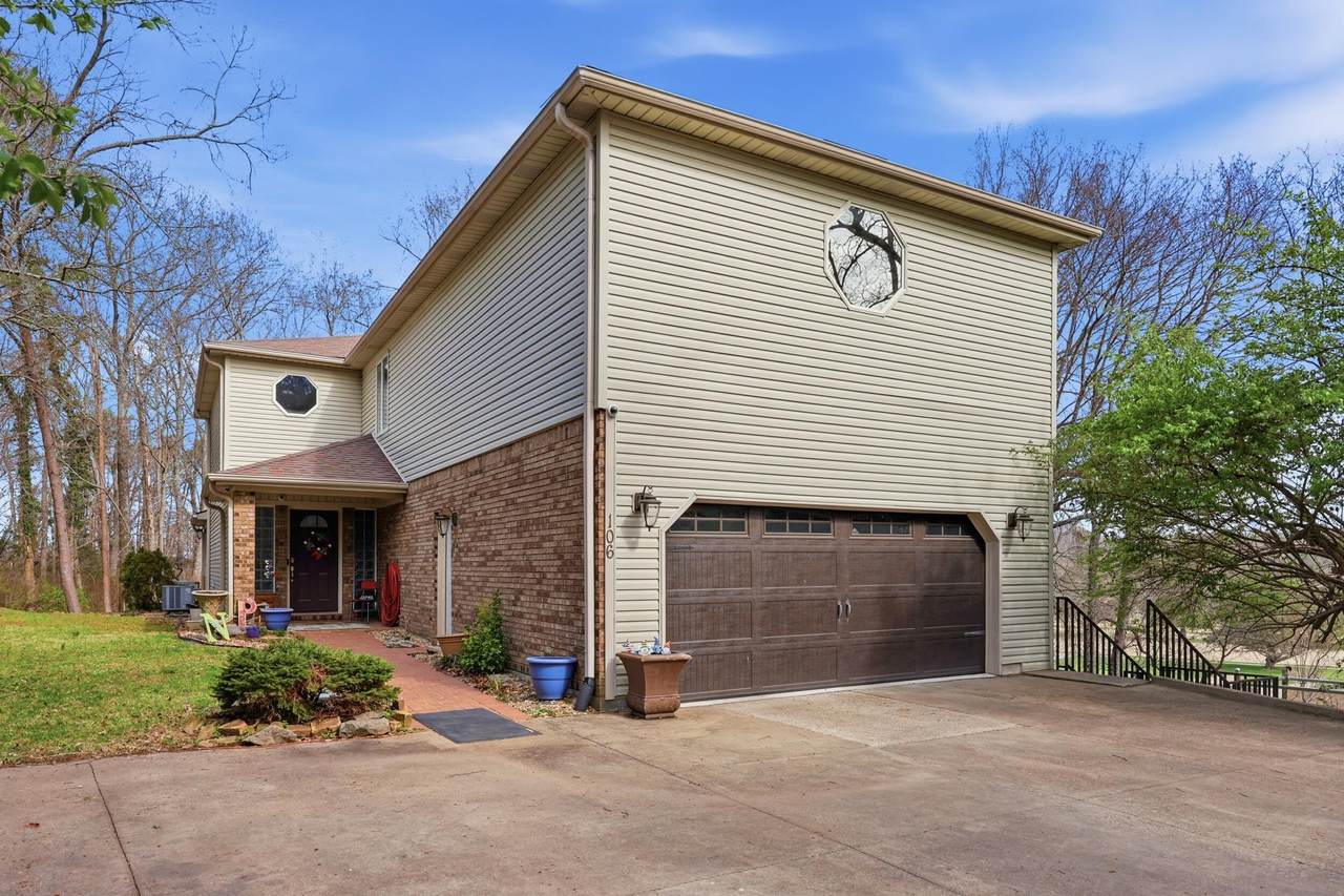 106 Churchill Court - Photo 1