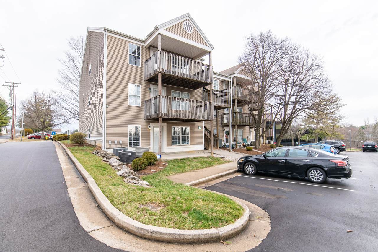 858 Malabu Drive - Photo 1