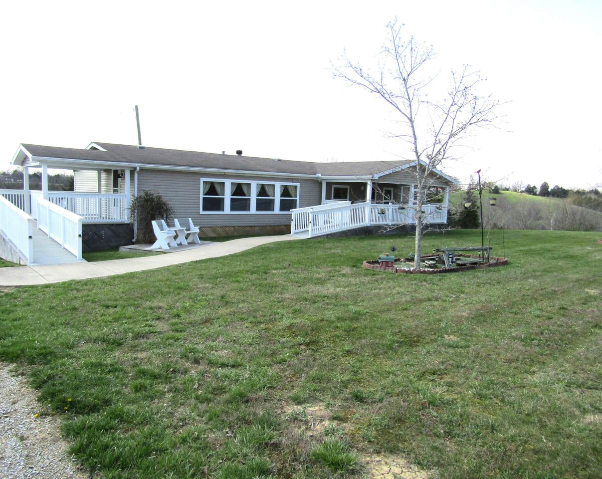 1098 Carey Mill Road - Photo 1