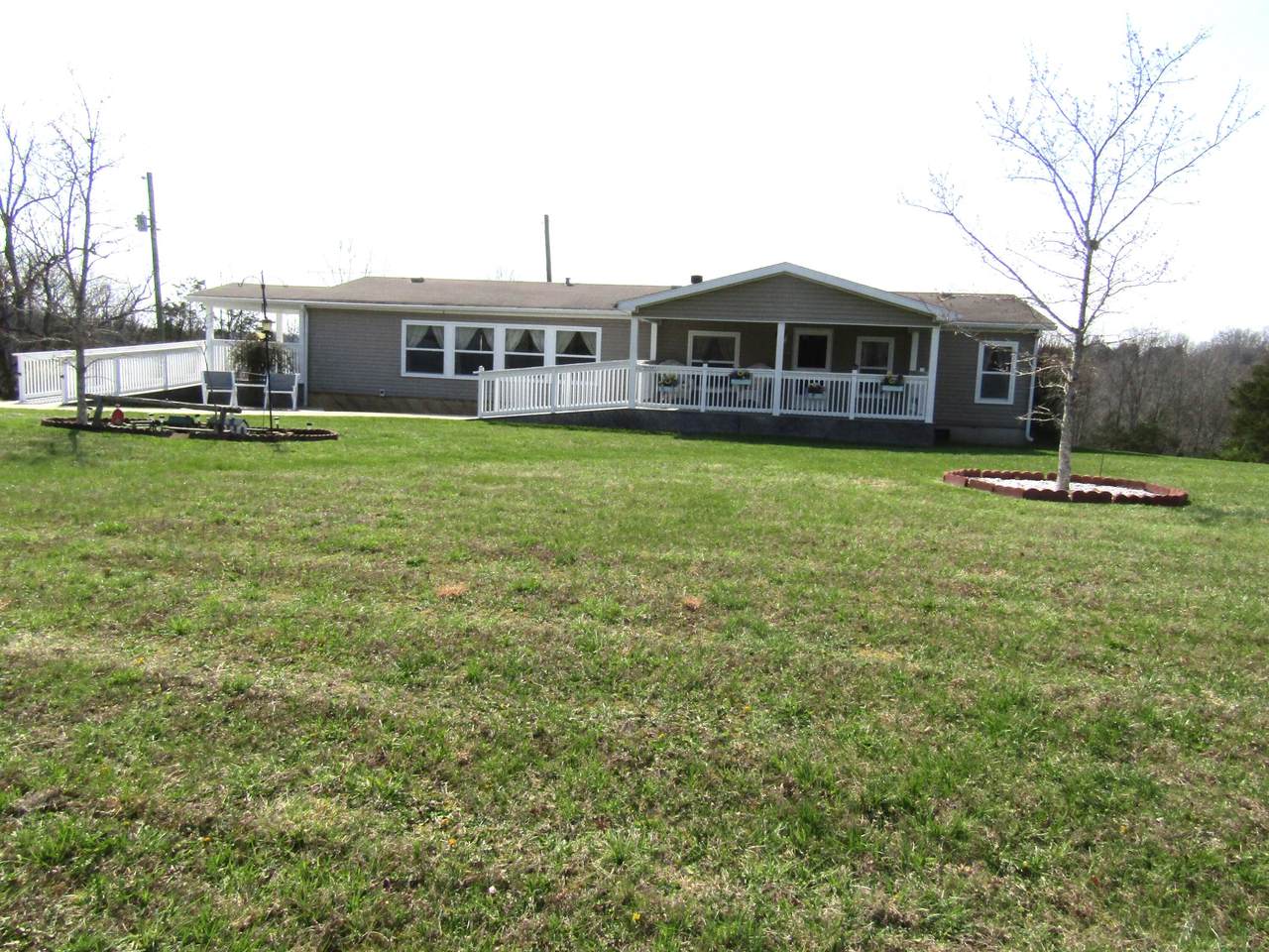 https://bt-photos.global.ssl.fastly.net/lexington/1280_boomver_1_20260330183317525912000000-2.jpg