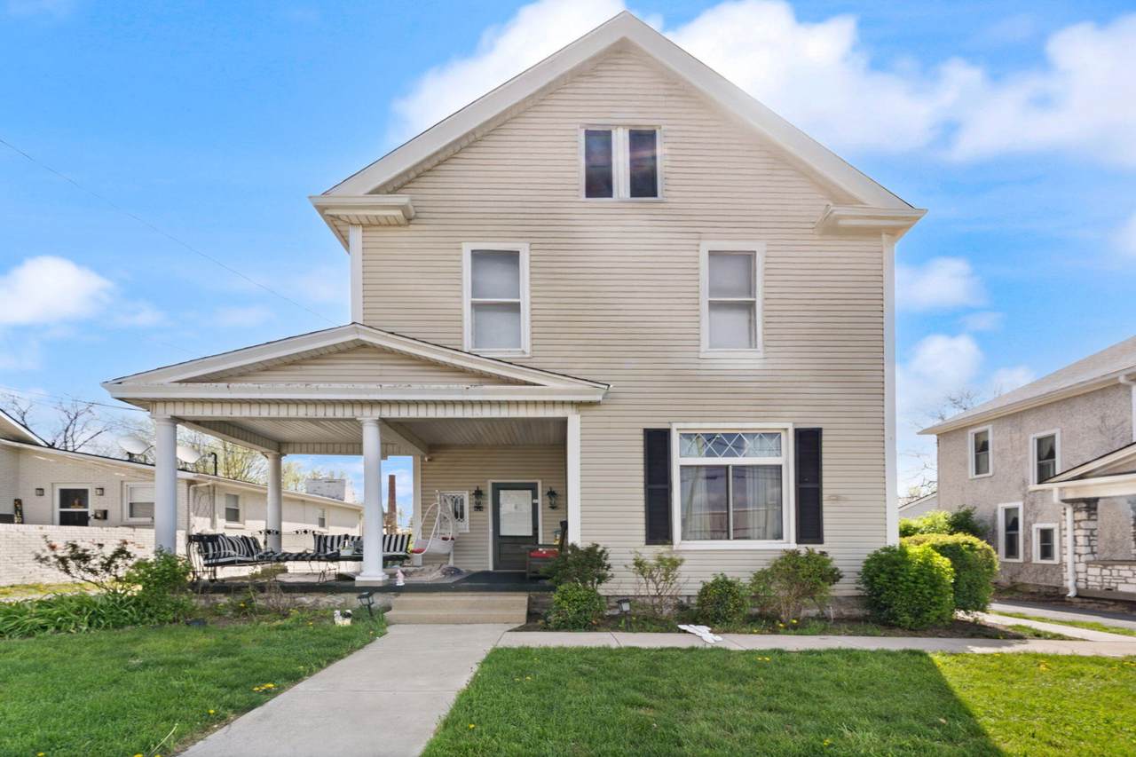 424 4th Street - Photo 1