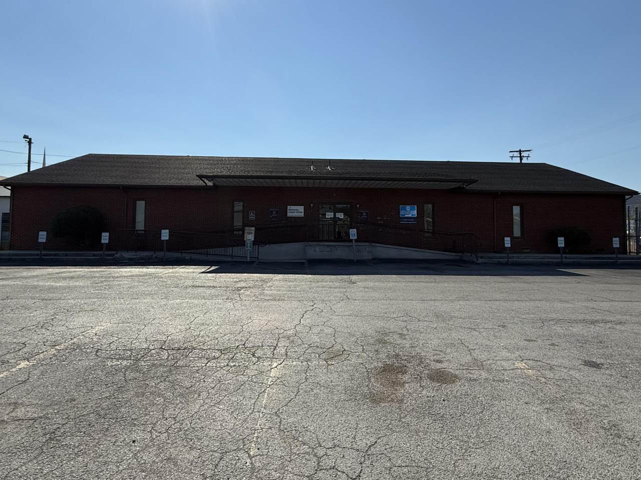 725 19th Street - Photo 1