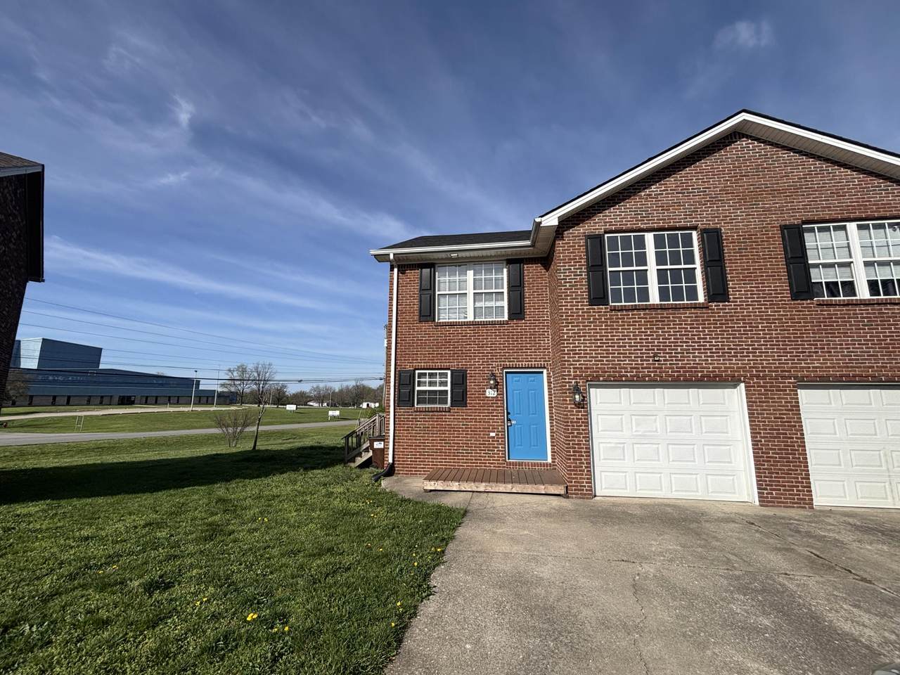 312 Parker Place - Photo 1