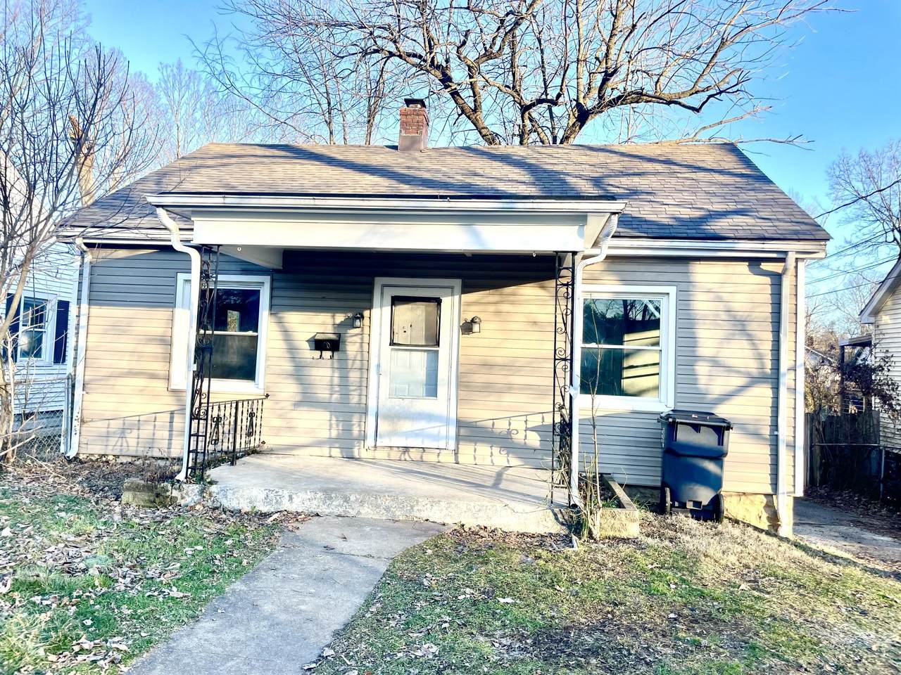 120 Clyde Street - Photo 1