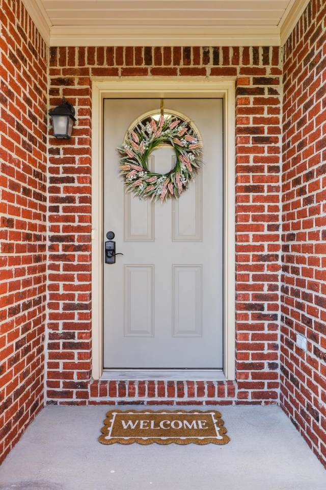 https://bt-photos.global.ssl.fastly.net/lexington/1280_boomver_1_20260409145934913397000000-2.jpg