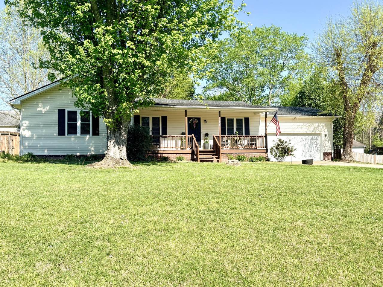 3029 Riverside Springs Drive - Photo 1