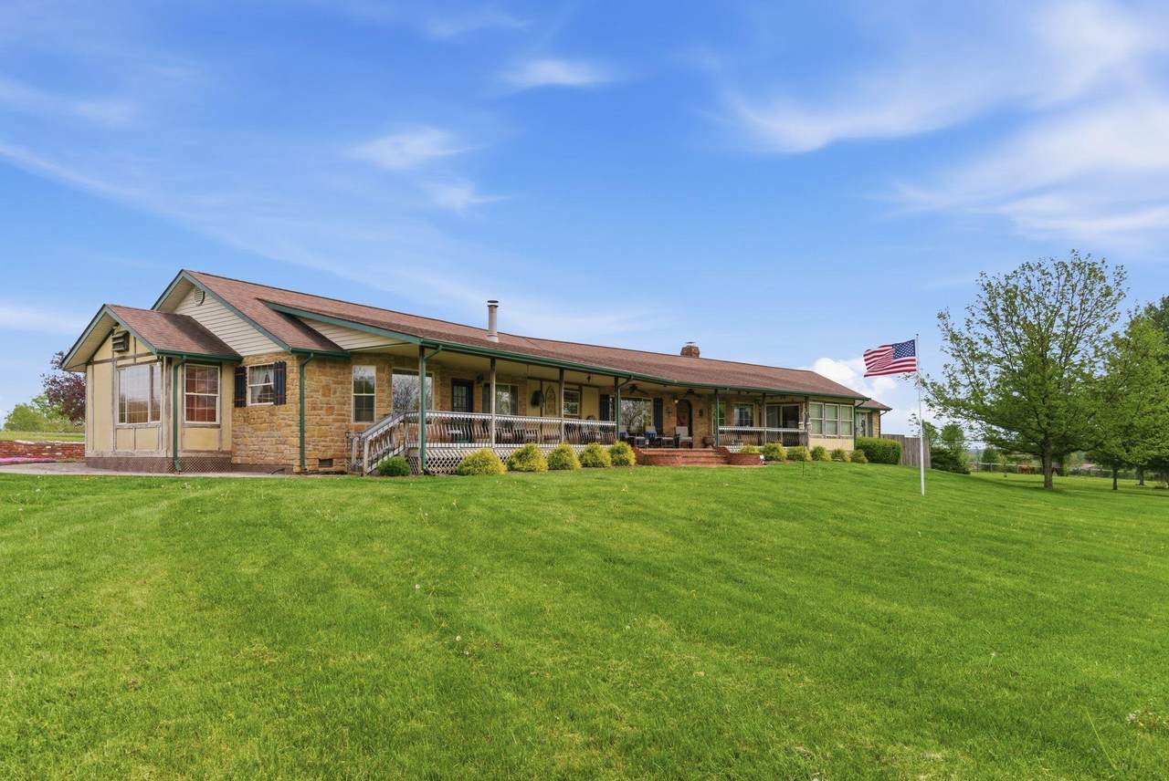 118 Green Lane - Photo 1