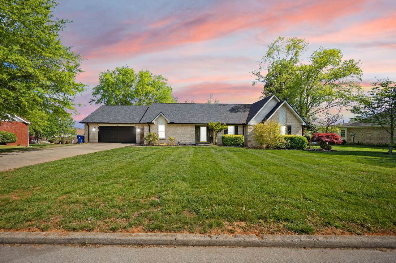 98 Wedgewood Drive - Photo 1