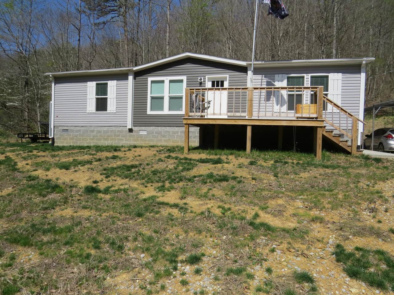 3590 Ky 233 - Photo 1