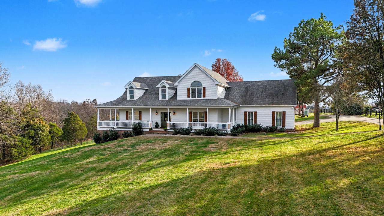 779 Kings Highway - Photo 1