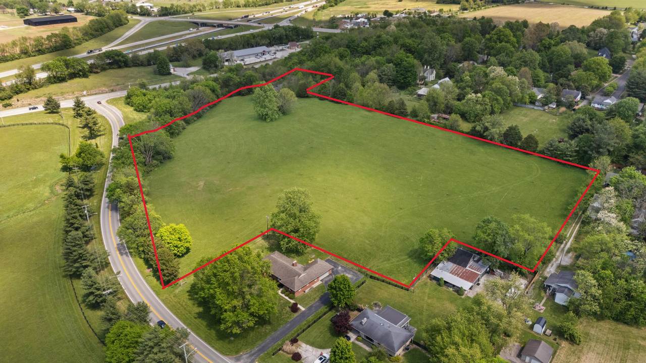 6888-A Midway Road - Photo 1