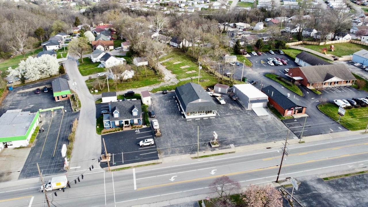 https://bt-photos.global.ssl.fastly.net/lexington/1280_boomver_1_20260427194924912138000000-2.jpg