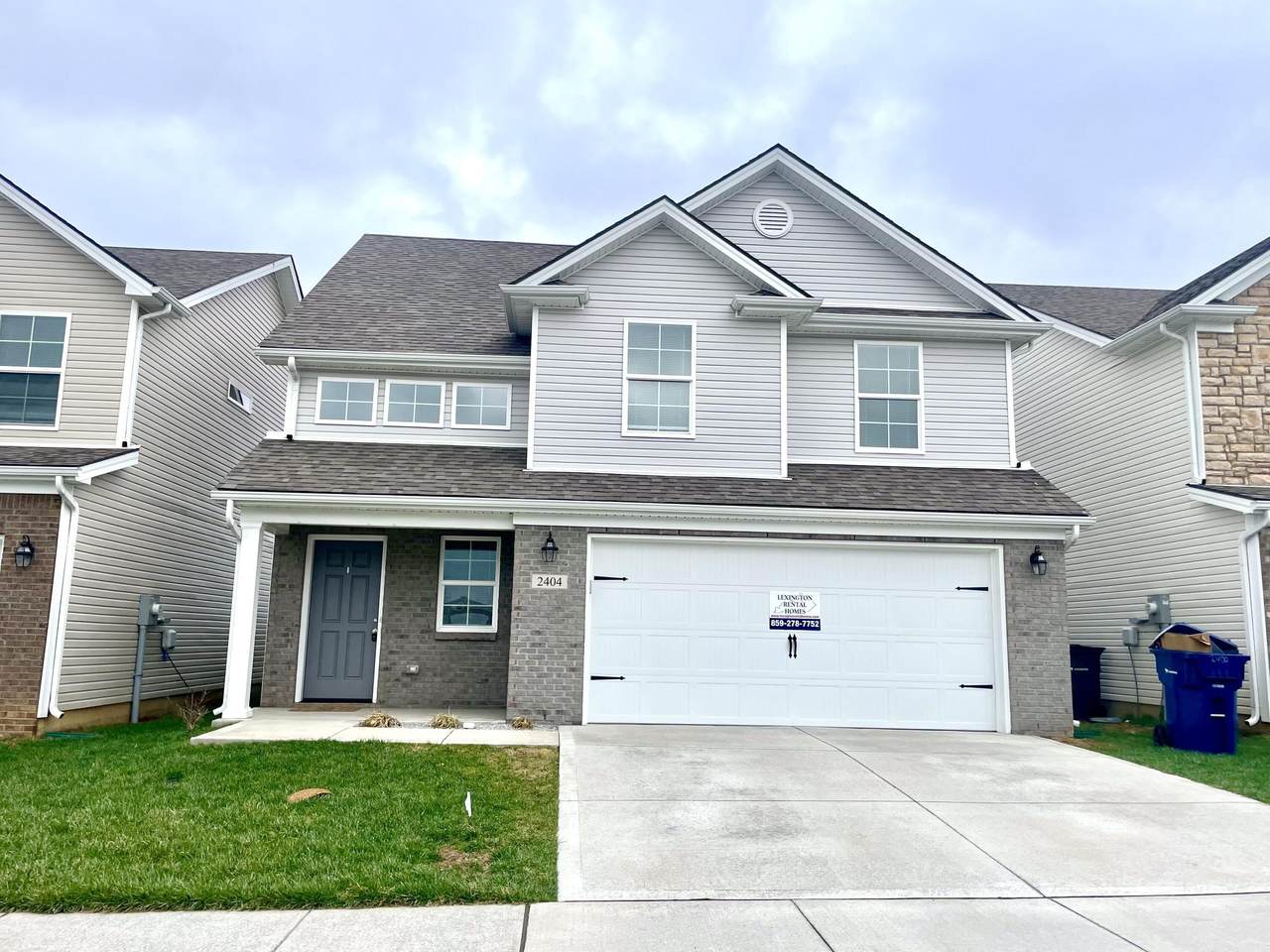 2404 Feathersound Way - Photo 1