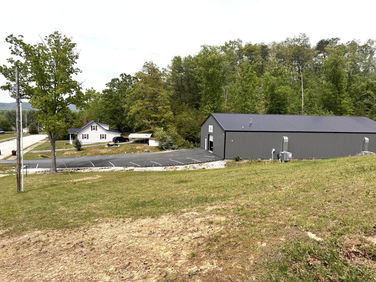 https://bt-photos.global.ssl.fastly.net/lexington/1280_boomver_1_20260430001727295972000000-2.jpg