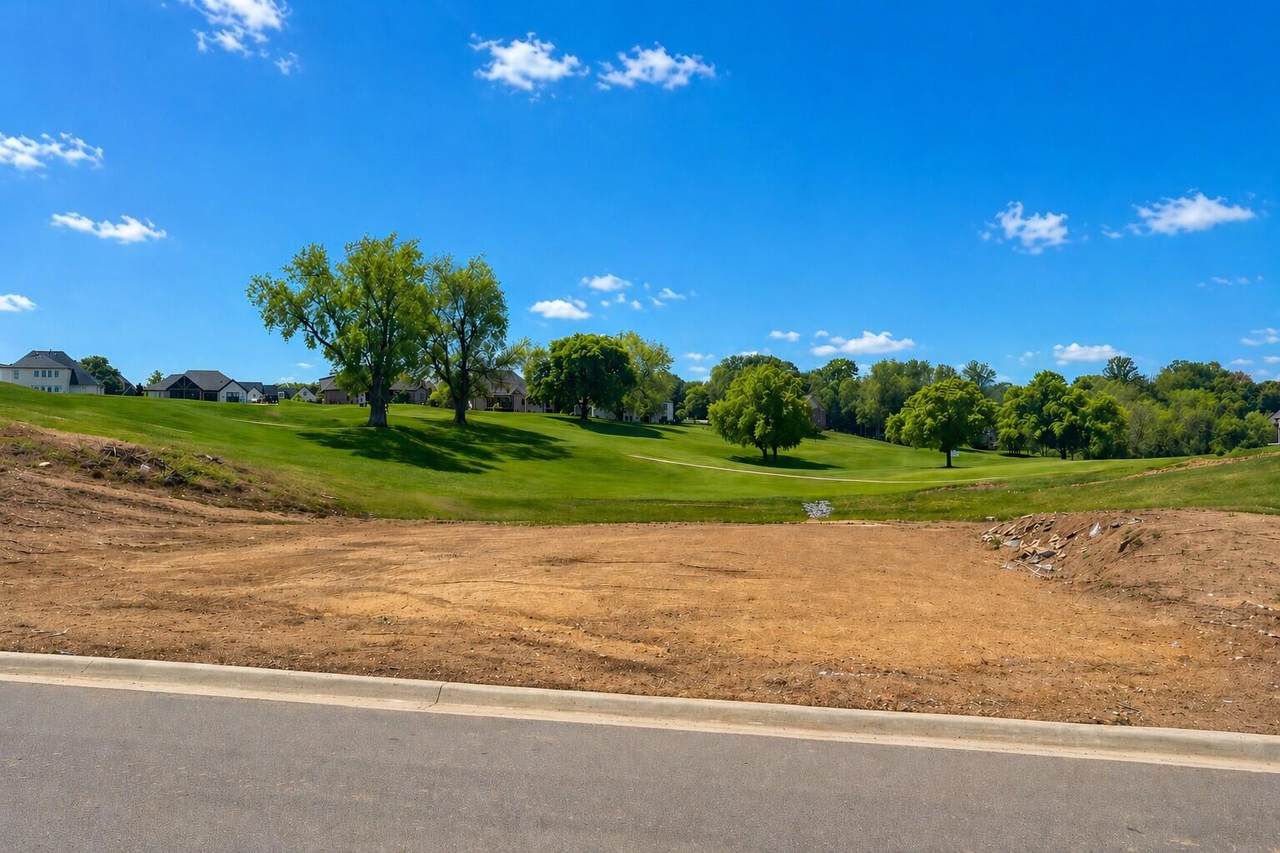 709 Winged Foot Drive - Photo 1