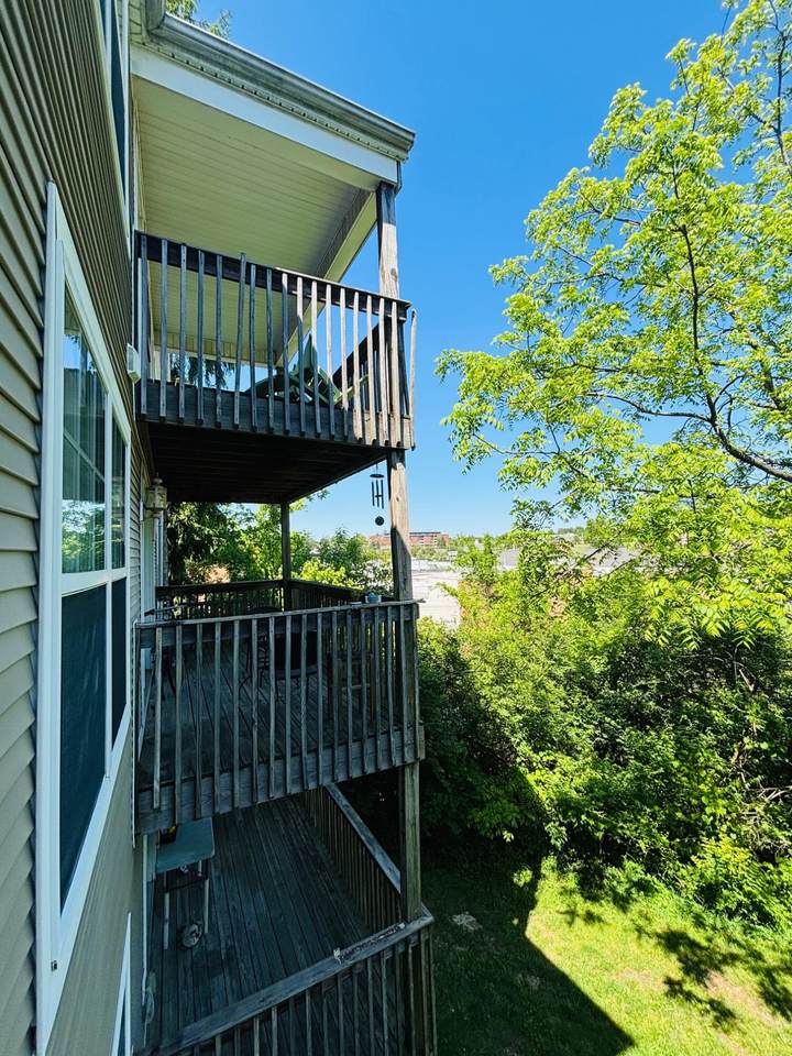 857 Malabu Drive - Photo 1
