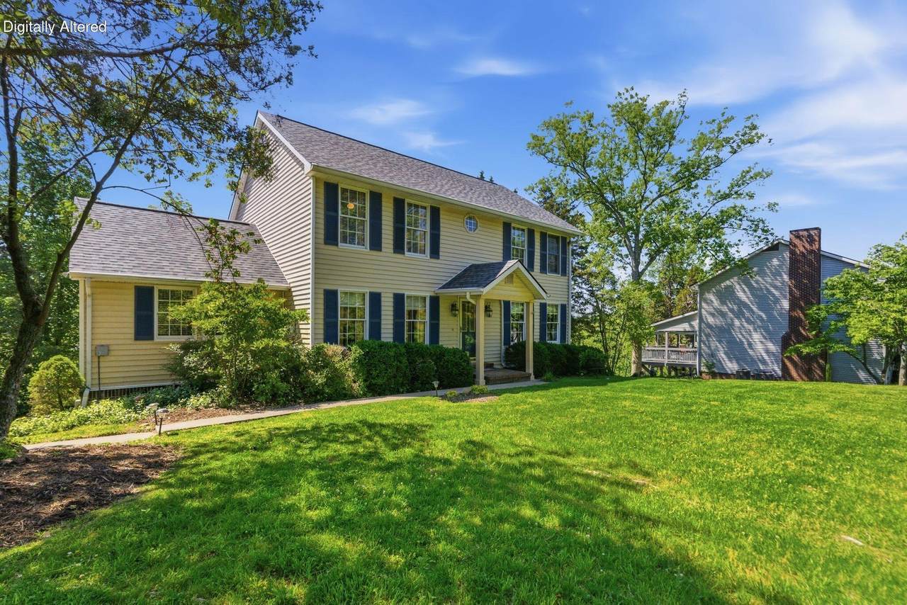 404 Woodduck Lane - Photo 1