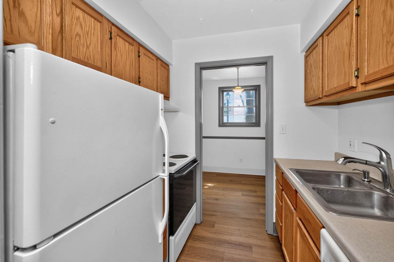 175 Malabu Drive - Photo 1