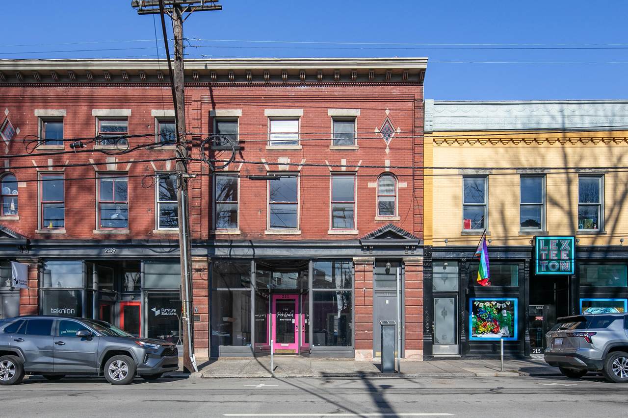 211 Limestone Street - Photo 1