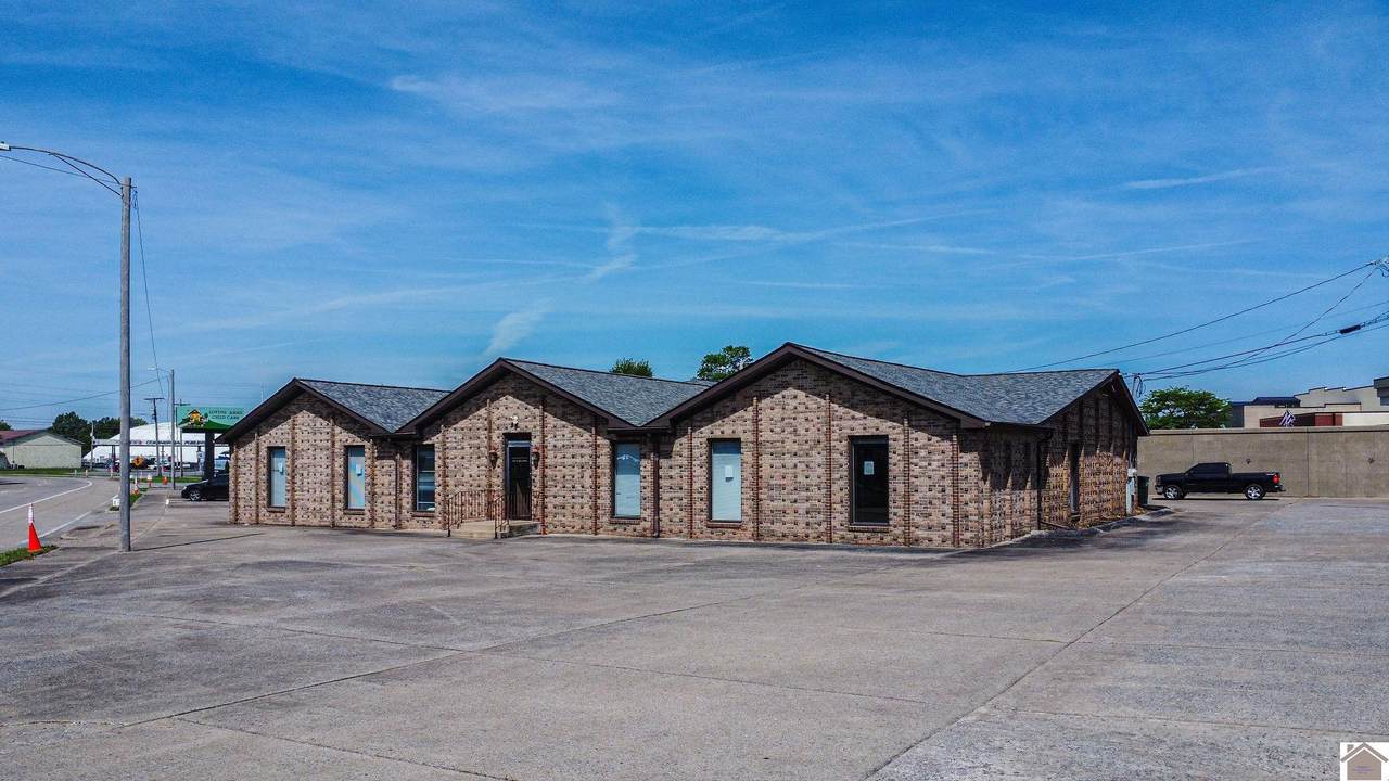 615 4th Street - Photo 1