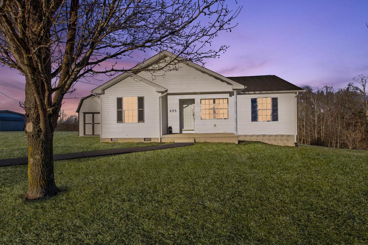 435 Shiloh Drive - Photo 1